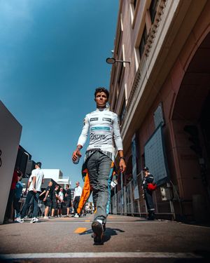 Image post by @pitlanelizzy on Instagram