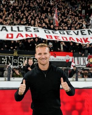 Image post by @azalkmaar on Instagram