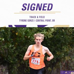 Image post by @uwtrack on Instagram
