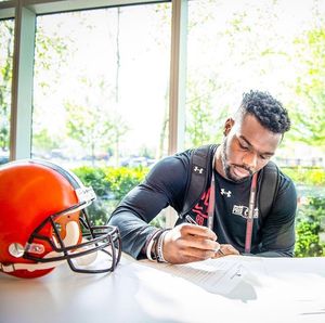 Image post by @qcsports on Instagram