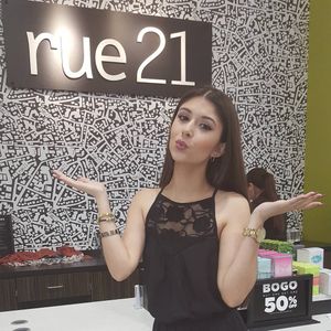 Image post by @elizabethelias on Instagram