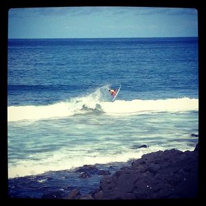 Image post by @wsl.qs on Instagram