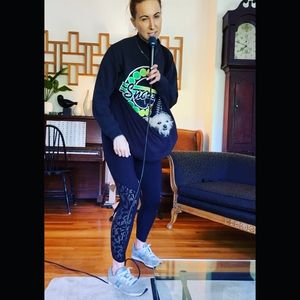 Image post by @nikkiglaser on Instagram
