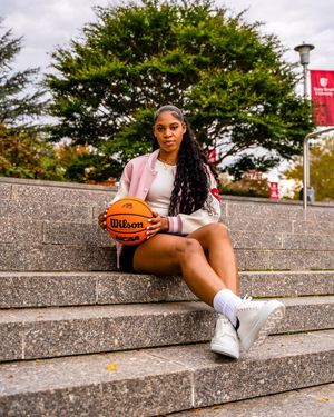 Image post by @stonybrookwbb on Instagram