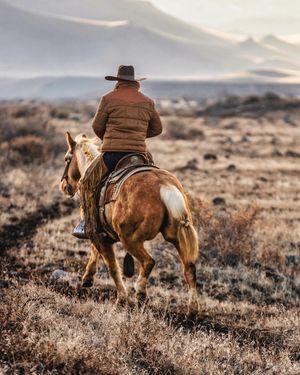Image post by @schaeferoutfitter on Instagram