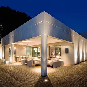 Image post by @christiesrealestate on Instagram
