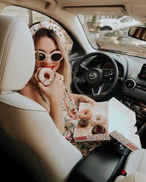 Image post by @byohlola on Instagram