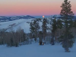 Image post by @granbyranch on Instagram