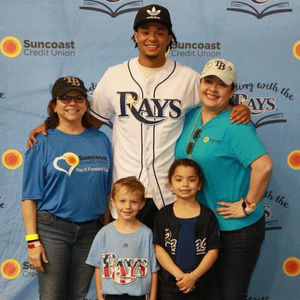 Image post by @raysbeisbol on Instagram