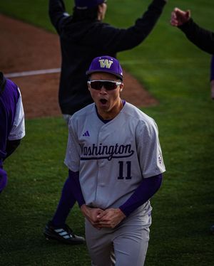 Image post by @uw_baseball on Instagram