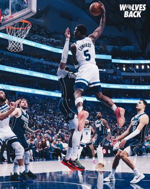 Image post by @ComplexSneakers on Twitter