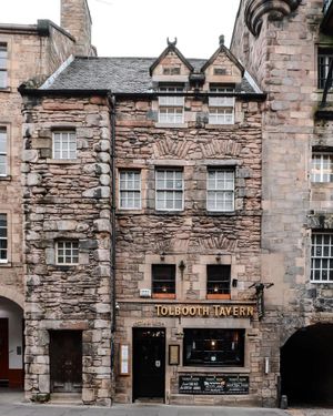 Image post by @VisitScotland on Twitter