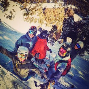 Image post by @uscskiandsnowboard on Instagram