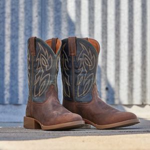 Image post by @justinboots_ on Instagram