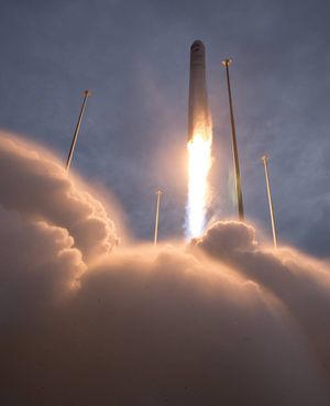 Image post by @nasaartemis on Instagram
