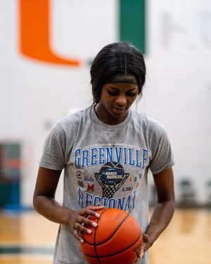 Image post by @caneswbb on Instagram