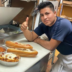 Image post by @vitospizzawenonah on Instagram
