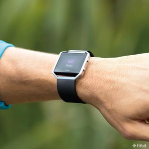 Image post by @fitbit on Instagram