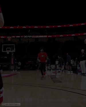 Video post by @ugabasketball on Twitter