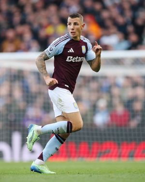 Image post by @AVFCOfficial on Twitter
