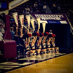 Image post by @belmont_cheer on Instagram