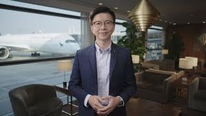 Video post by @cathaypacific on YouTube