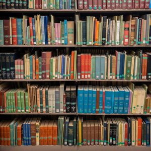 Image post by @uflib on Twitter