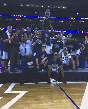 Image post by @uconnmbb on Instagram