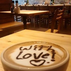 Image post by @lepainquotidienus on Instagram
