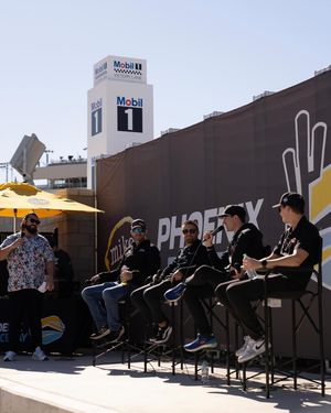 Image post by @phoenixraceway on Instagram