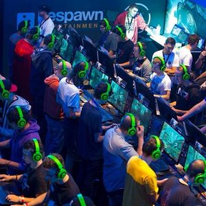 Image post by @razer on Instagram