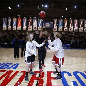Image post by @nbacares on Instagram