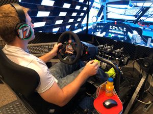 Image post by @sunnydracing on Twitter