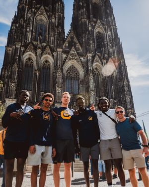 Image post by @calmbball on Instagram