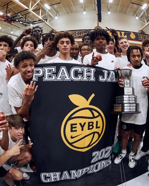Image post by @nikeeyb on Instagram