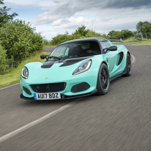 Image post by @lotuscars on Instagram