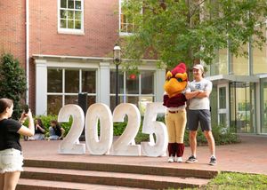Image post by @elonuniversity on Instagram