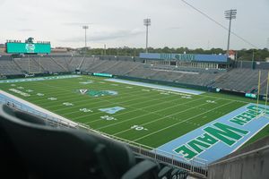 Image post by @greenwavefb on Instagram
