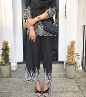 Image post by @amaliah_com on Instagram