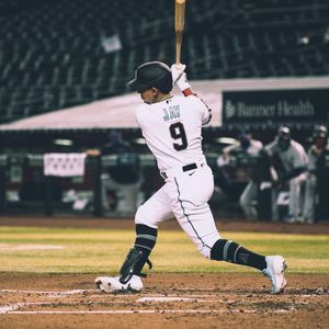 Image post by @mlbcuba on Instagram