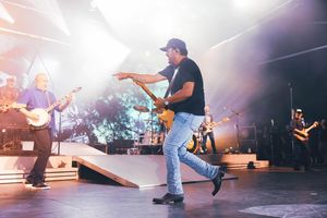 Image post by @lukebryan on Instagram