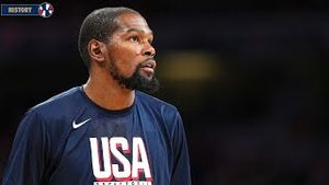 Video post by @usabasketball on YouTube