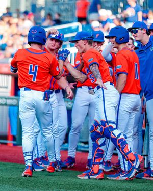 Image post by @gatorsbb on Instagram