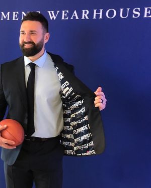 Image post by @menswearhouse on Instagram