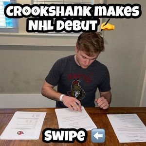 Image post by @everythingcollegehockey on Instagram