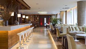 Image post by @hotelmadero on Instagram