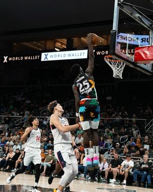 Image post by @austin_spurs on Instagram