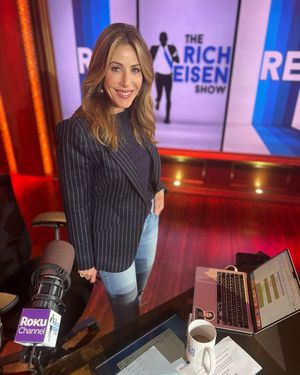 Image post by @richeisenshow on Instagram