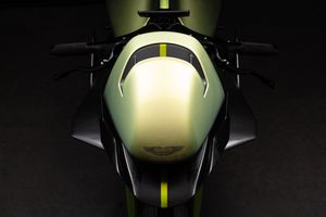 Image post by @astonmartin on Twitter