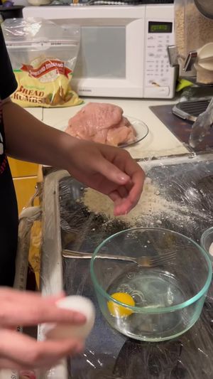 Video post by @Vivs.K1tchen on Facebook